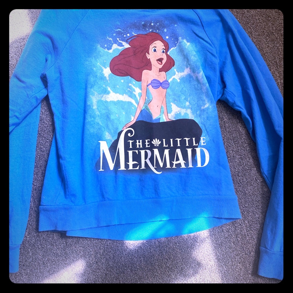 Vintage Disney little mermaid crew neck